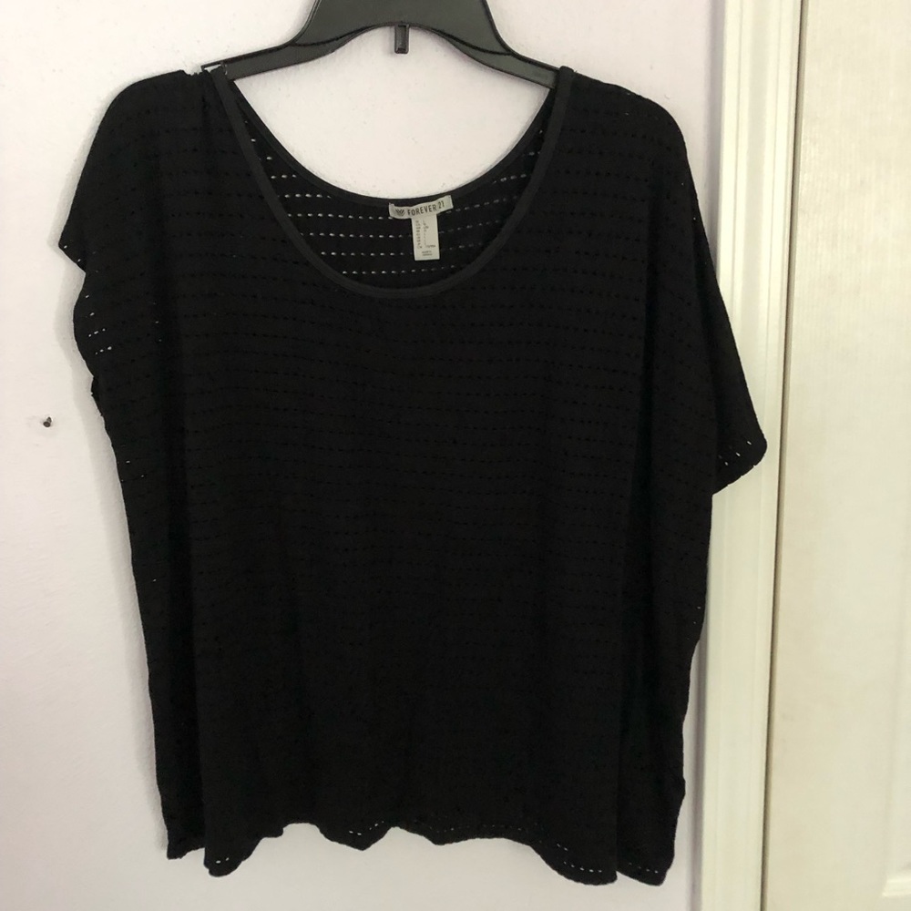 🍁 4/$16 🍁 Forever 21 Slouchy Mesh Black Shirt